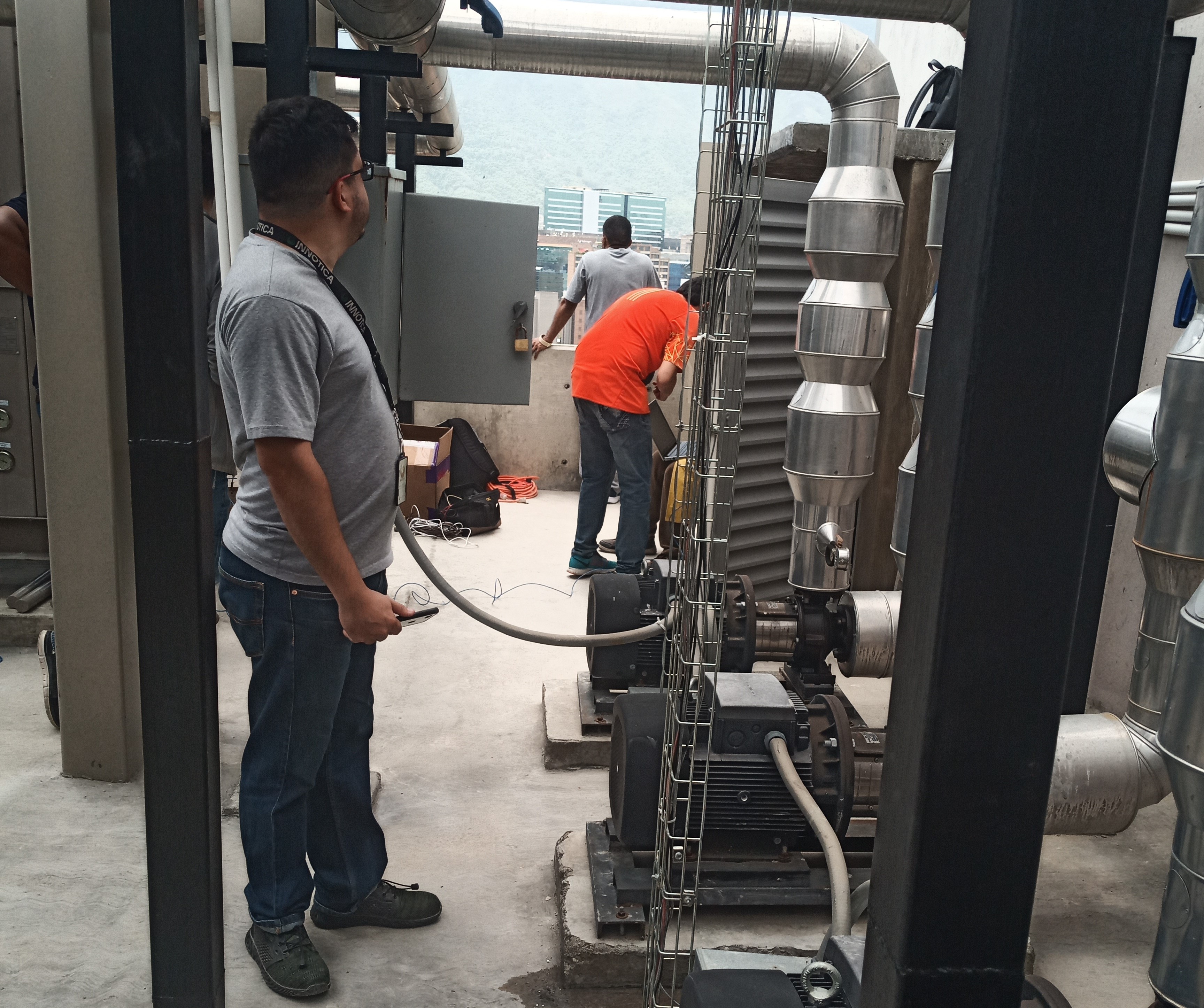 Visita a planta de agua helada